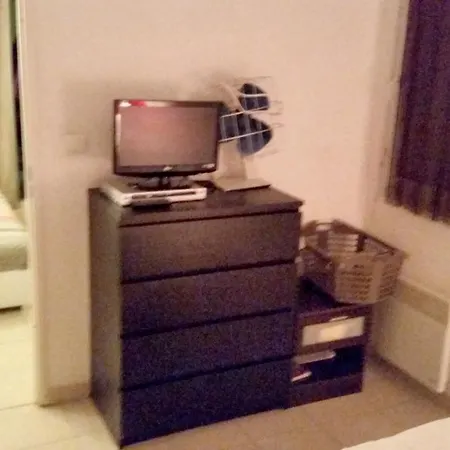 D'une A Auterive Avec Balcon Amenage Et Wifi Apartamento *